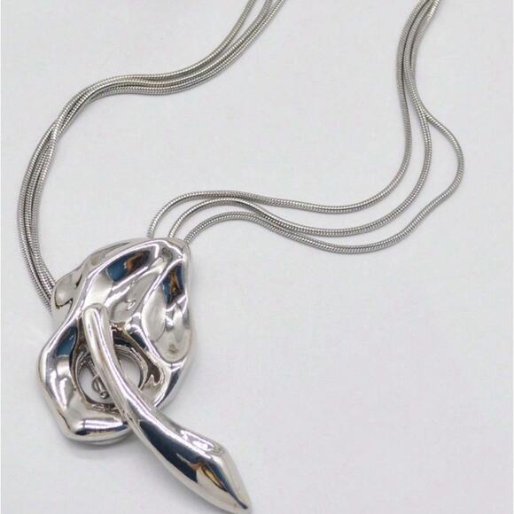 Silver Geometric Handmade Creative Design Necklace Party Event - Picture 8 of 13